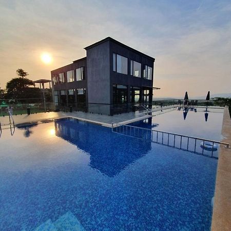Paraiso Resort & Club Igatpuri Exterior photo
