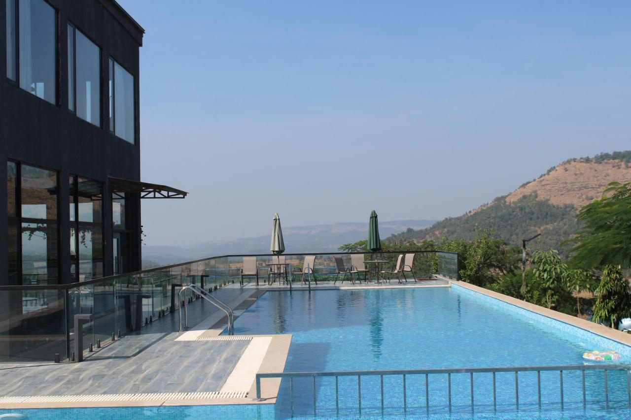 Paraiso Resort & Club Igatpuri Exterior photo