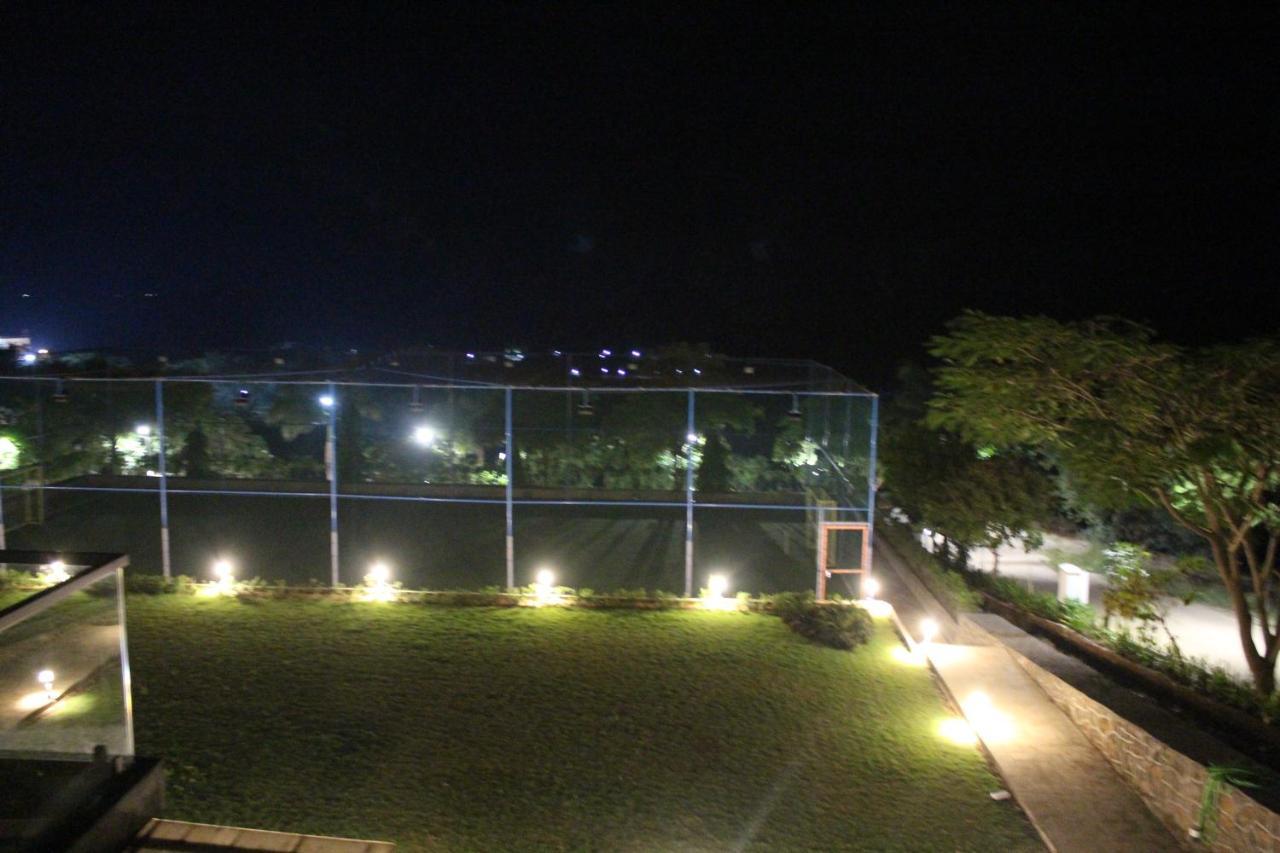 Paraiso Resort & Club Igatpuri Exterior photo