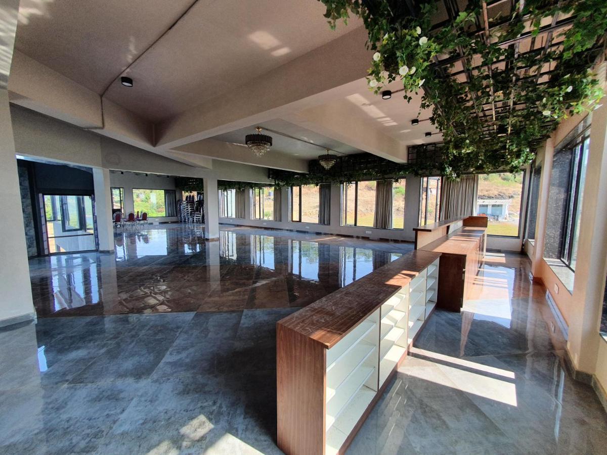 Paraiso Resort & Club Igatpuri Exterior photo